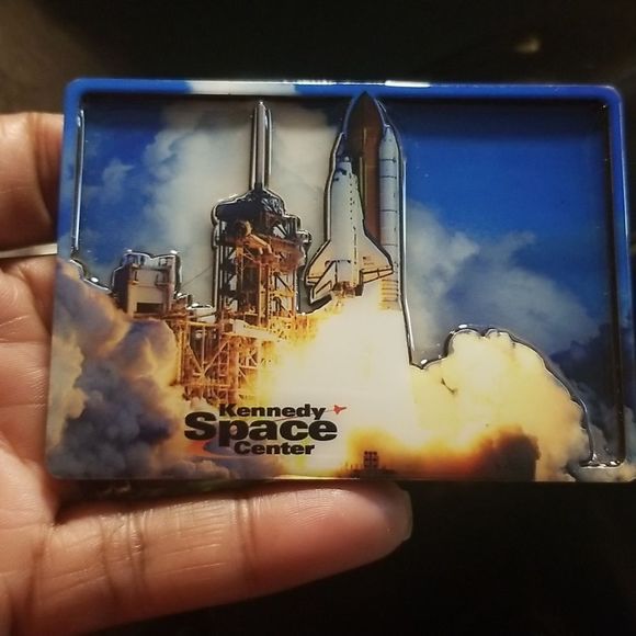Kennedy Space Center Magnet For Refrigerator or Trinket Tray New 3.5" X 2.5" - Picture 5 of 6